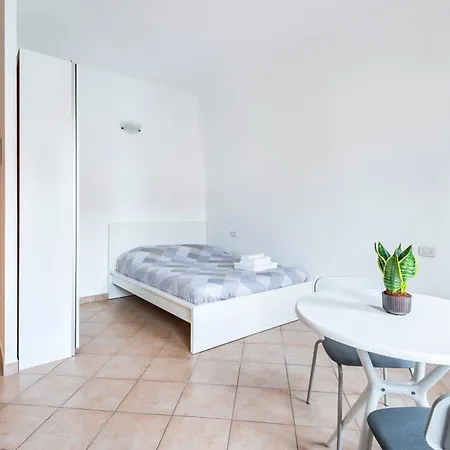 Tiny House La Grola Apartamento Parma